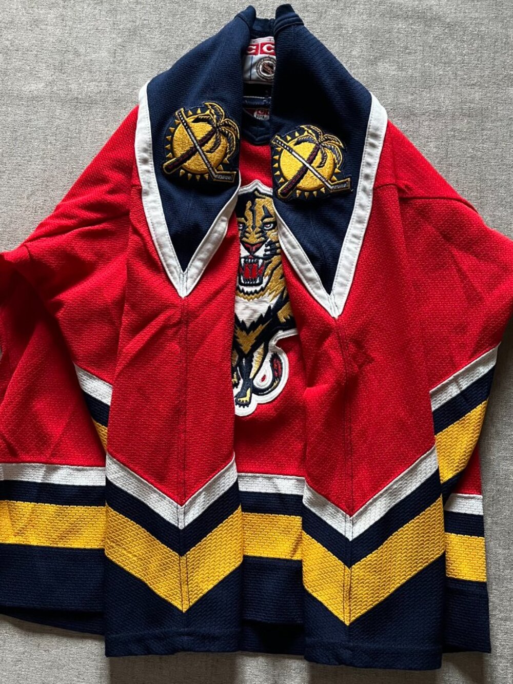 Florida Panthers CCM Jersey Youth Boys Large Red NHL Embroidered Canada - Picture 4 of 11